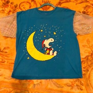 Hand crafted. Mesh lame sleeves. Snoopy and Woodstock on front and back.